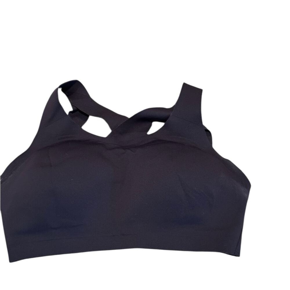 Lululemon Women's Black Sports Bra